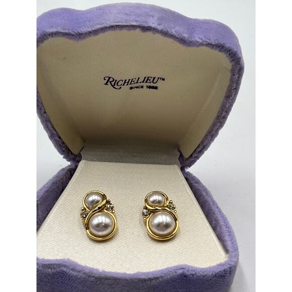 Richelieu Vintage White Faux
Pearl Gold Tone CZ Gold Tone Earrings Gift - Picture 2 of 5